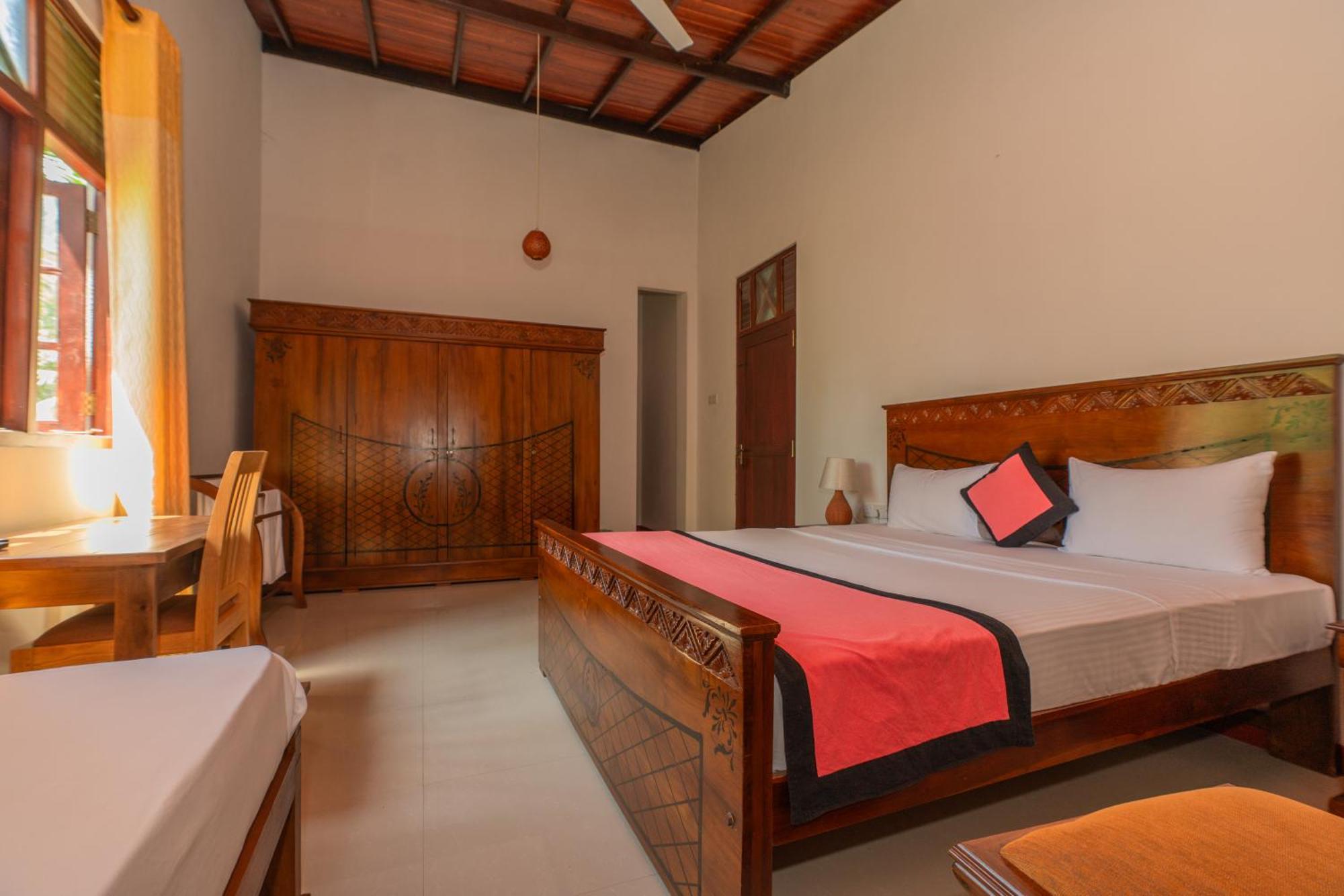 Hotel The Calm Of8 Unawatuna Exterior foto