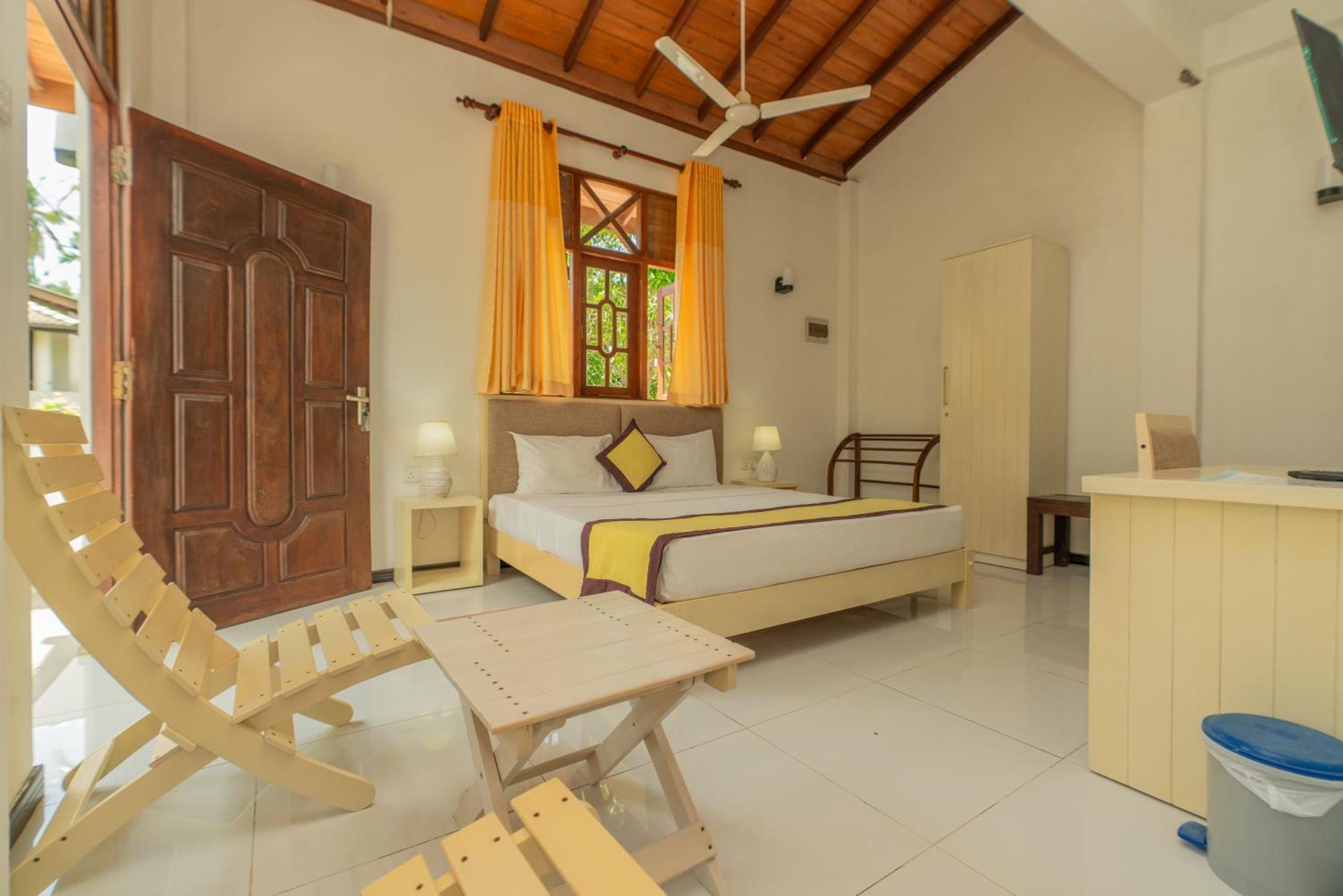 Hotel The Calm Of8 Unawatuna Exterior foto