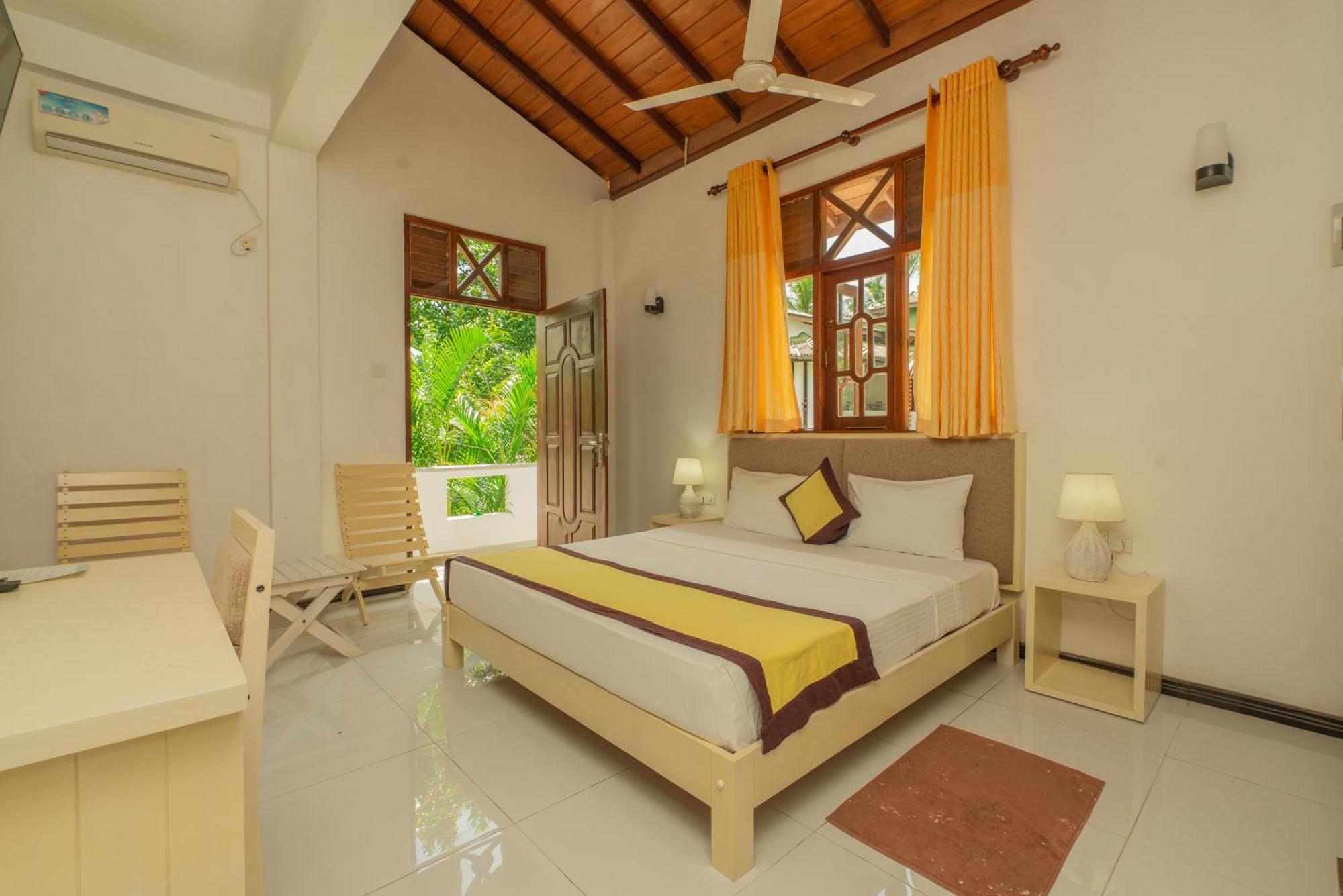 Hotel The Calm Of8 Unawatuna Exterior foto